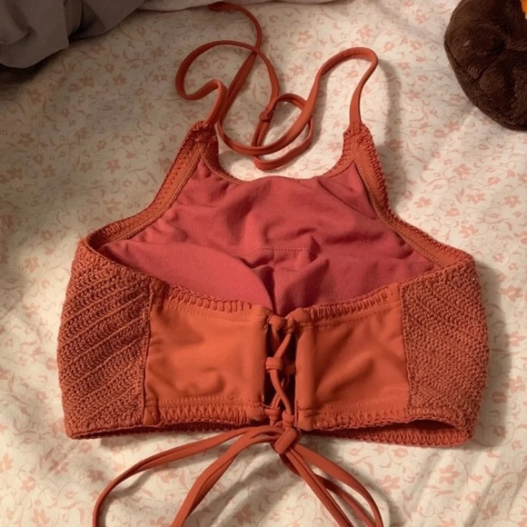 bikini top - Picture 2 of 3